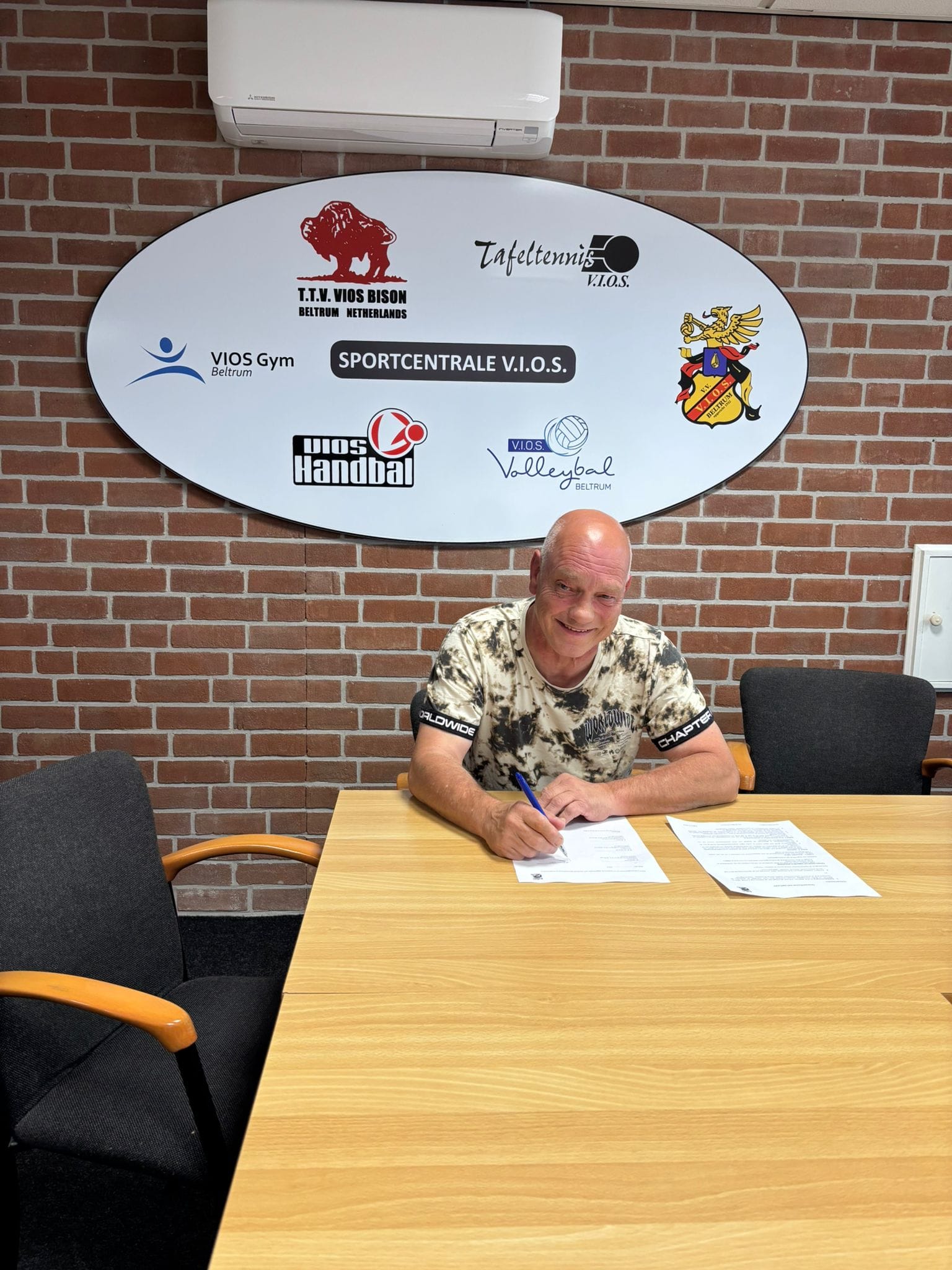 Frank Gebbink nieuwe trainer VIOS B. Dames 2