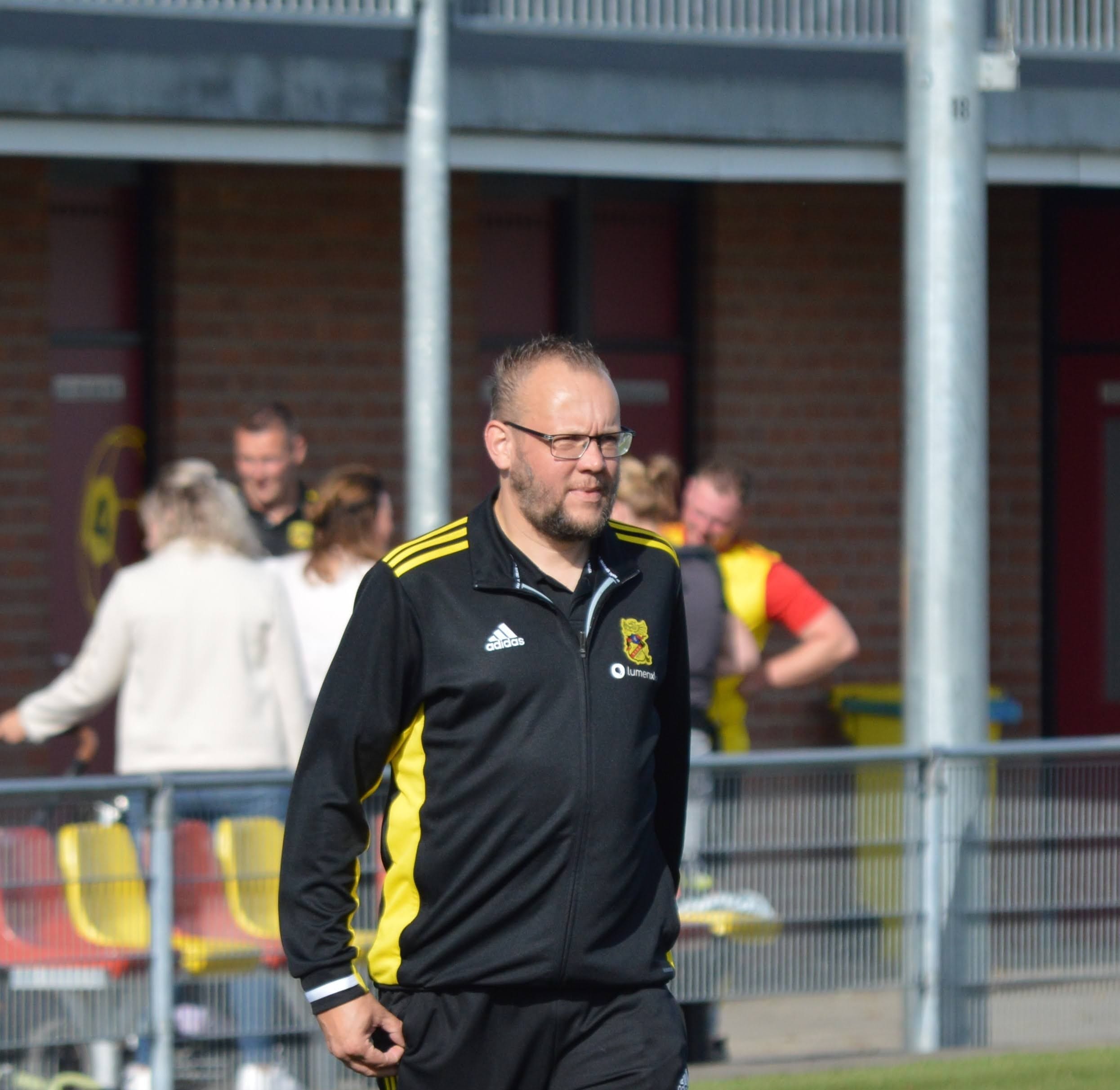 Laatste seizoen Jeroen Overgoor als trainer Dames 1